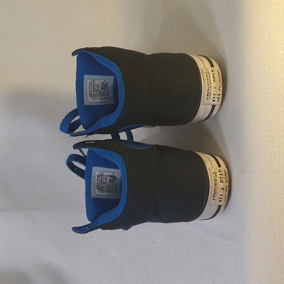 Kids 2 Converse - Picture 5 of 9